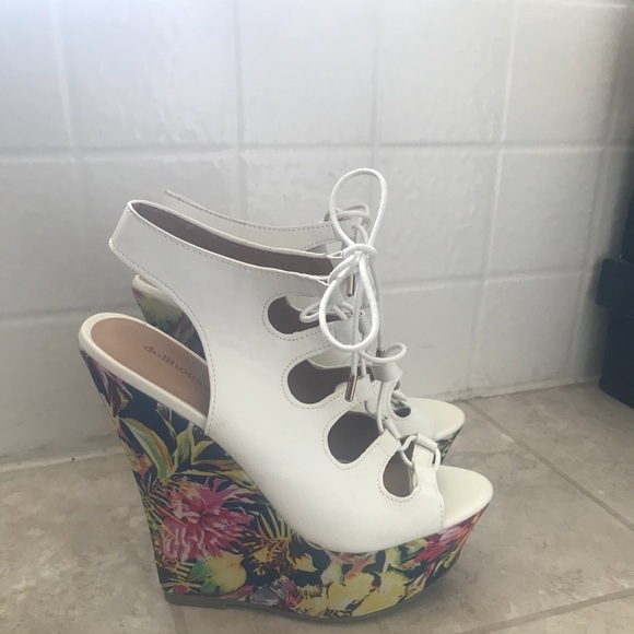 Dollhouse shoes - Picture 5 of 6